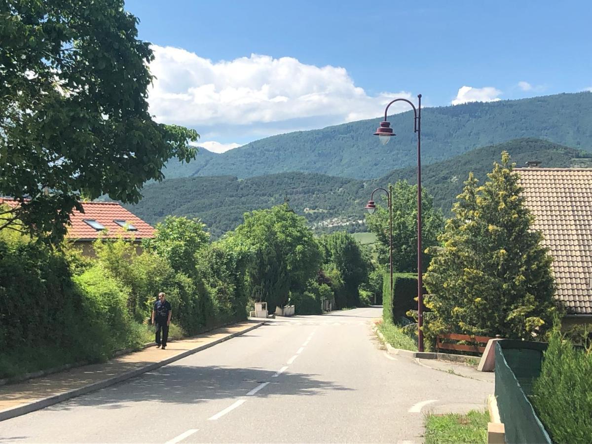 Jolie Appart T4 La Zoune Avec Jardin 8 Personnes Chorges Dış mekan fotoğraf