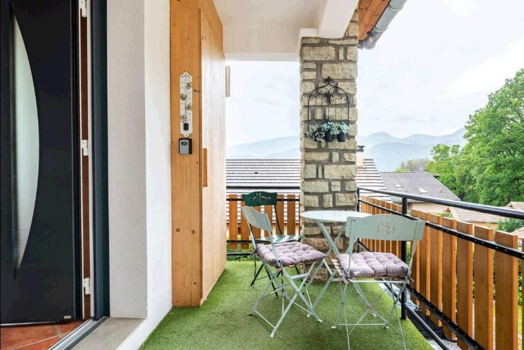 Jolie Appart T4 La Zoune Avec Jardin 8 Personnes Chorges Dış mekan fotoğraf